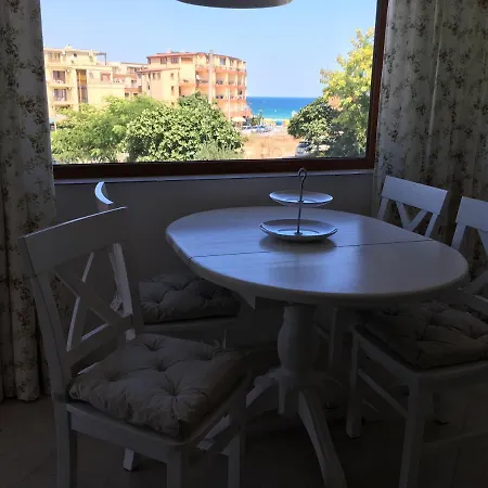 Moments Apartment Sozopol